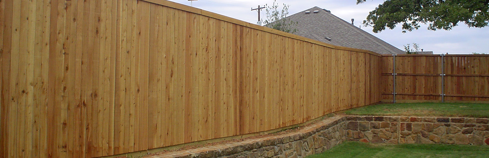 New Wood Fence Contractors - Denton, Texas