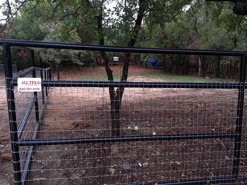 New Ranch Pipe Fencing